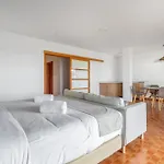 Karat Seaview Apartman *