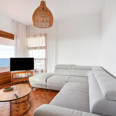 Apartman Karat Seaview Bajamar