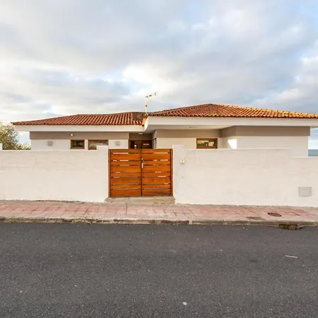 Karat Seaview Lägenhet Bajamar (La Laguna)